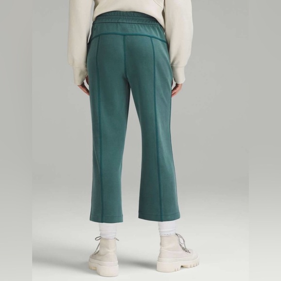 Lululemon Softstreme High-Rise Straight- Leg Cropped Pant - Picture 3 of 10